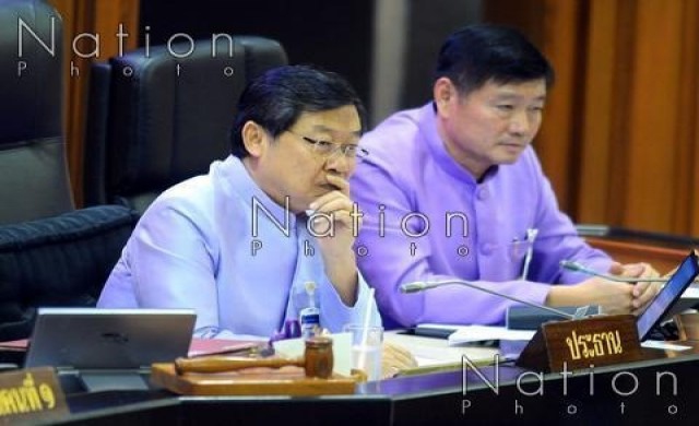 'สุรชัย'ดอดทานข้าวเที่ยงกับ'มีชัย'45นาที คุยปรับร่างรธน.