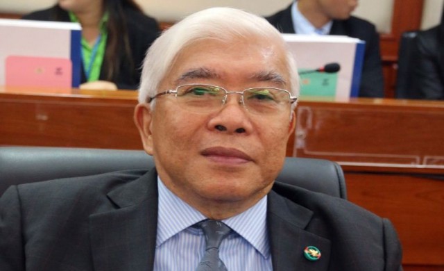 'รองปธ.กรธ.' ไม่ทราบ13ข้อเสนอครม.​ ให้​ปรับแก้ร่างรธน.