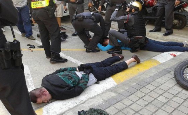 อุกอาจ!คนร้ายปล้นร้านปืนสามยอดพลาซ่า