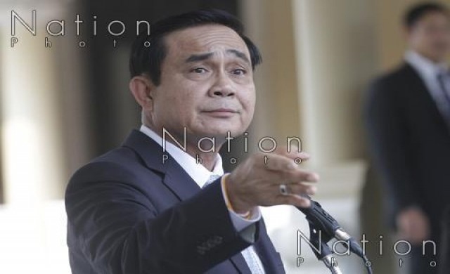 ชาวอุดร 2 กลุ่มยื่นหนังสือร้องนายกฯ