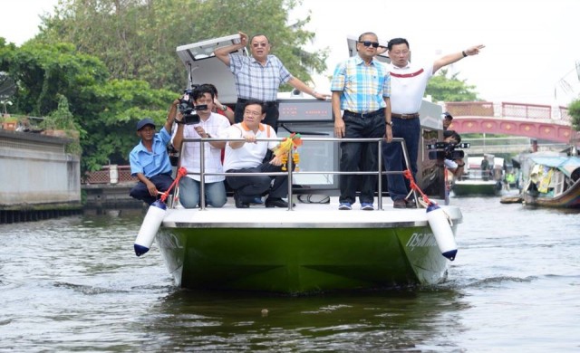 ทดสอบเรือรูปแบบใหม่ จะให้บริการเส้นทางคลองภาษีเจริญ เม.ย.นี้