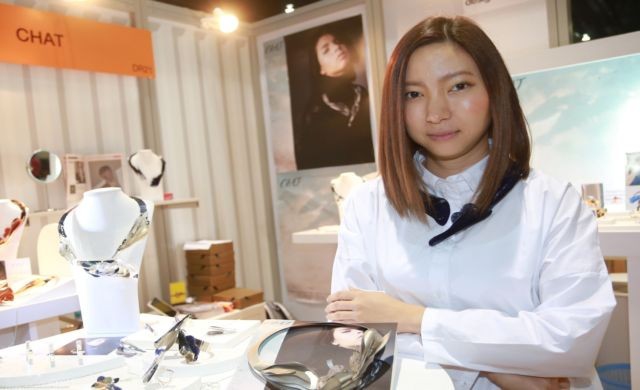 “CHAT Jewelry” แฟชั่นหินสี ‘สื่อความหมาย’