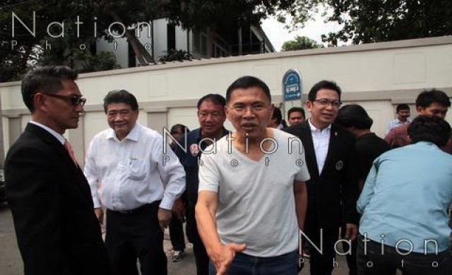 โฆษก คสช. ปัดทหารข่มขู่ญาติ'วัฒนา'