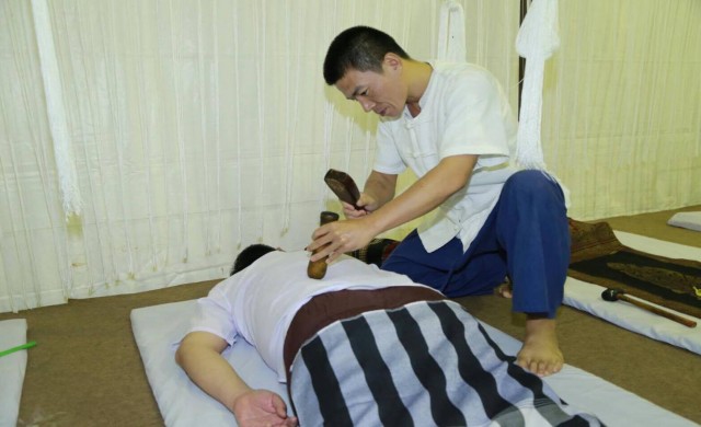 กรมการพัฒนาชุมชน ระดมสุดยอดฝีมือแห่งการนวดออกร้านกาชาดปี59