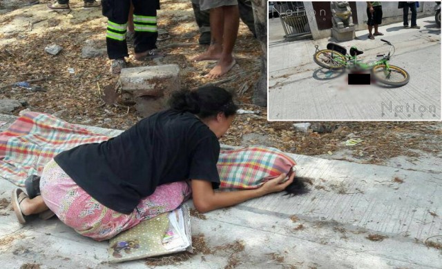 สลด!เด็กวัย7ขวบ ปั่นจักรยานล้ม ถูกรถขนปูนทับเสียชีวิต