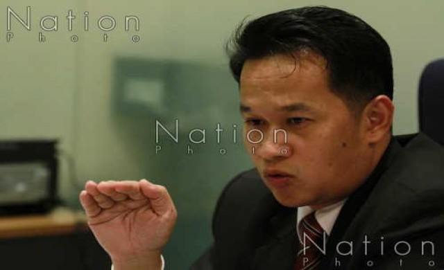 พท.โต้ 'วัชระ' เบนประเด็น ย้ำ'ทักษิณ'ไม่จ้างล็อบบี้ยิสต์