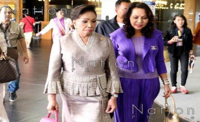 'แม่ประนอม' จ่อฟ้องบุตรสาวคนโต หลังไม่ได้ทรัพย์สินคืน