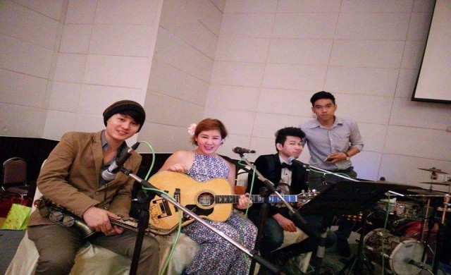 'เทป ดวงพร' ลูกสาวขาร็อคระดับตำนาน 'กิตติ กีต้าร์ปืน'