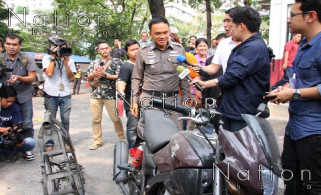 ตร.ออกหมายเรียกซ้ำ 'ทายาทกระทิงแดง' ก่อนขอศาลออก 'หมายจับ'