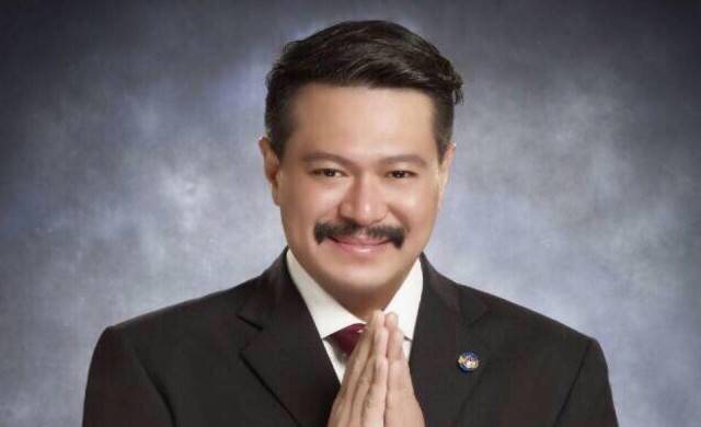 จบแบบจูบ! หัวอกพ่อชื่อ 'วัน อยู่บำรุง' ลั่นใจถึงพึ่งได้