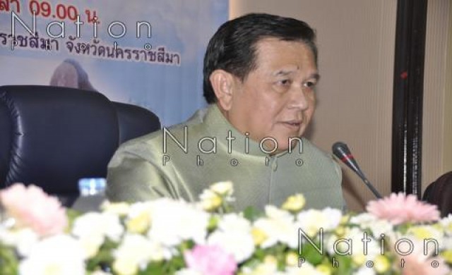 'ธนะศักดิ์'ยังไม่หารือปมสมาคมฟุตบอลเรี่ยไร 30 ล้านบ.