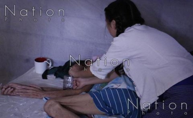 ธารน้ำใจหลั่งไหลช่วยเด็กกตัญญู ดูแลพ่อป่วยหนัก