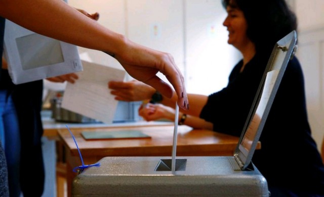 ชาวสวิตเซอร์แลนด์เกือบ80% ค้านรัฐจ่ายเงินเดือนคนตกงาน
