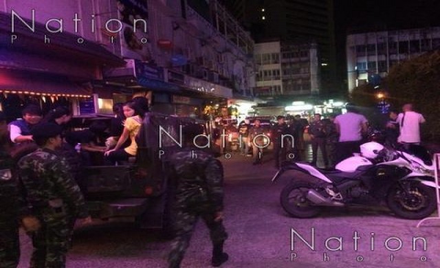 ตรวจผับย่านสุขุมวิทจ้างต่างด้าวผิดกม.-แอบให้บริการบารากู่