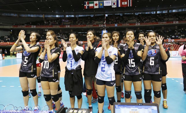 ตบสาวพักตัวหลัก กิ๊ฟนำทัพบุกอิตาลี