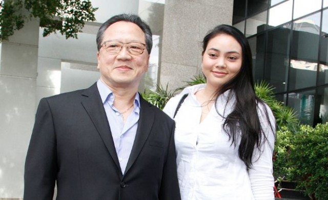 ลึกไม่ลับ! 'ตั๊ก บงกช' ภรรยาเจ้าสัว เป็นนศ.มหา'ลัยธรรมกาย