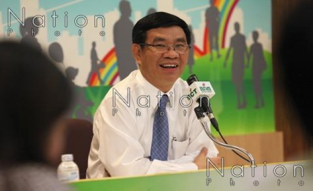 กกต.เชิญ 'การ์ตูนนิสต์-บก.มติชนสุดฯ' แจงปมข้อมูลเท็จ