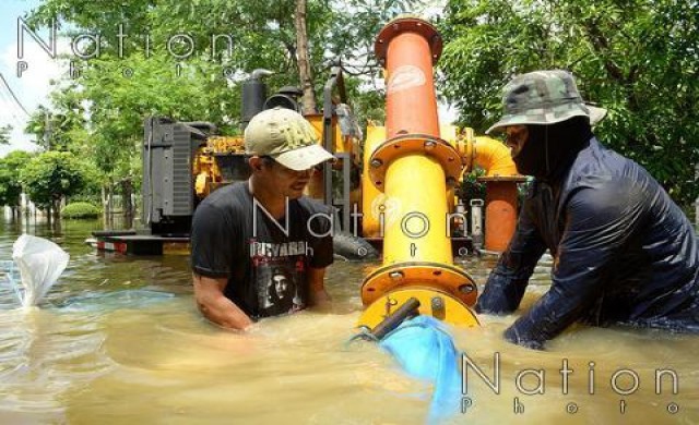 ฝนถล่มกรุงวันที่ 3 หนักสุดเขต'คันนายาว' 61.5 มม.