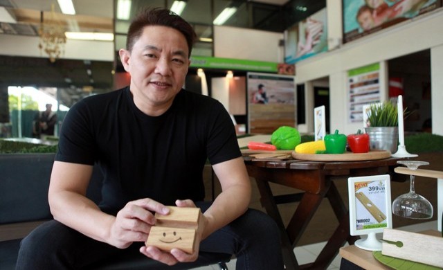 สมานชัย อธิพันธุ์อำไพ Sense of Wood