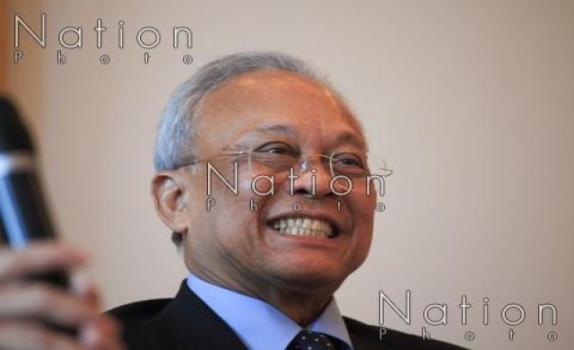 'สุเทพ'ชวนปชช. ลงประชามติ7ส.ค. 