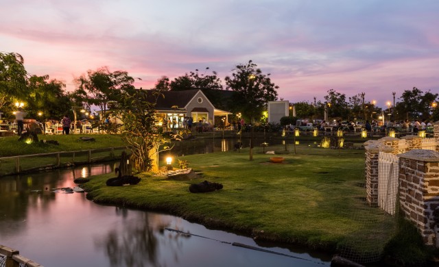 บ้านน้ำเคียงดิน  จากจินตนาการ'บรรเจิด'