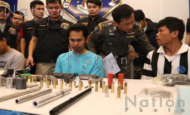 ตร.รวบแก๊ง ผลิตปืนไทยประดิษฐ์ ขายเด็กช่างกล