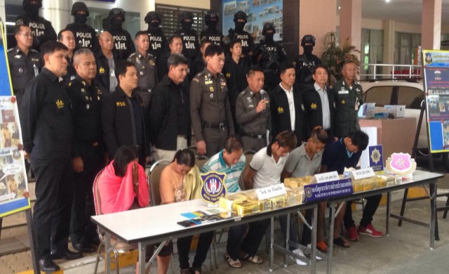 จับ7นักค้ายา ของกลางไอซ์10กก.-ยาบ้า1.6แสนเม็ด