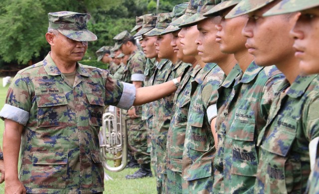 ทหารนาวิกฯปลดประจำการ ลั่นปฏิญาณเป็นคนดี