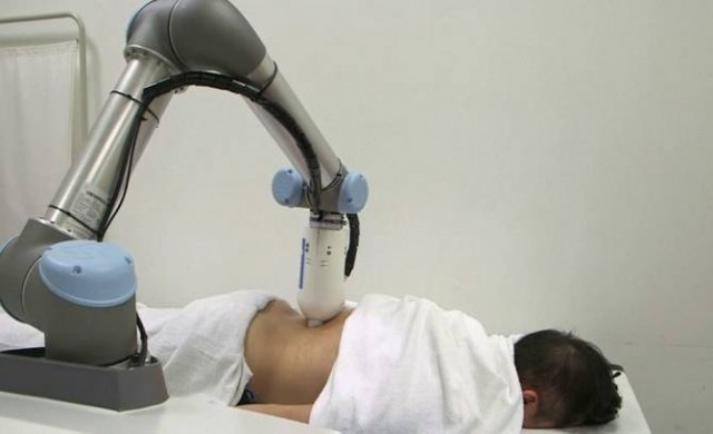 เปิดตัวหุ่นยนต์ช่วยนวด