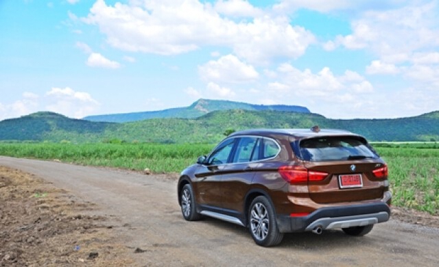 BMW X1sDrive18d สนุก ทุกเส้นทาง