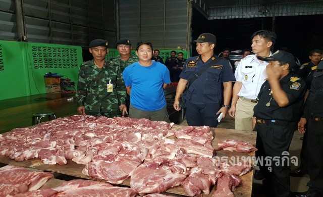 บุกทลายแหล่งชำแหละหมูเถื่อน เร่ขายตามตลาดนัดจ.อ่างทอง