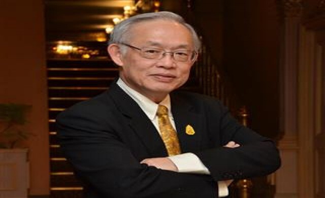 นิลสุวรรณ ลีลารัศมี ชูธง ฟาร์มาซูติคอล แคร์