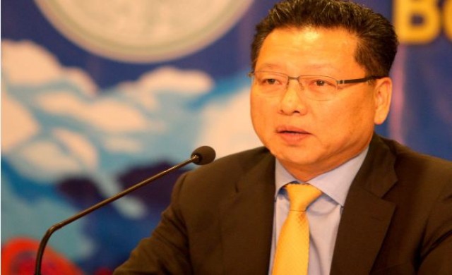 กทม.เร่งพร่องน้ำในคลอง-แก้มลิง รับมือพายุ'ราอี'