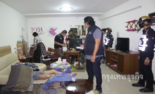 ช็อค! นศ.นึกว่าเพื่อนแกล้งตาย แต่ตายปริศนาคาห้องพัก