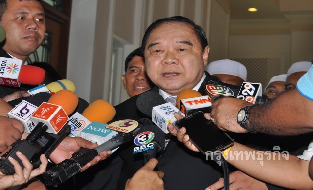 'บิ๊กป้อม'สั่งเด็ดขาดห้ามจอดรถบนถนน 21 สาย