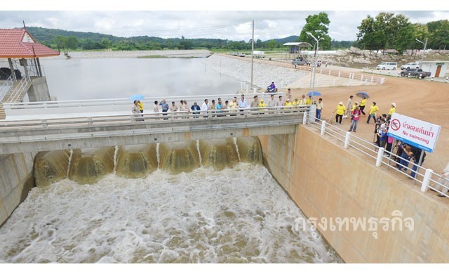 กรมชลฯเปิดฝายท่ากระดาน ลดน้ำท่วม-แก้ภัยแล้ง