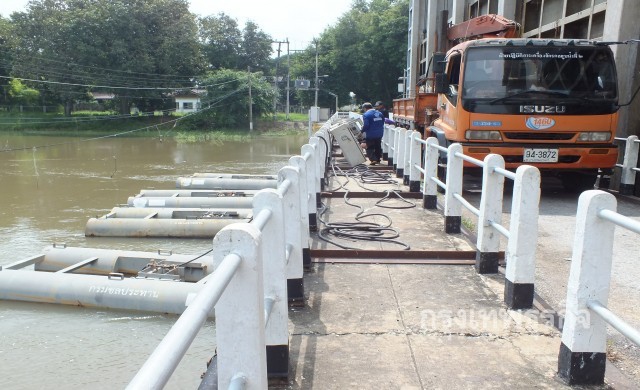 เขื่อนพิมายเร่งติดตั้งเครื่องผลักดันน้ำ สู่พื้นที่ต่ำ