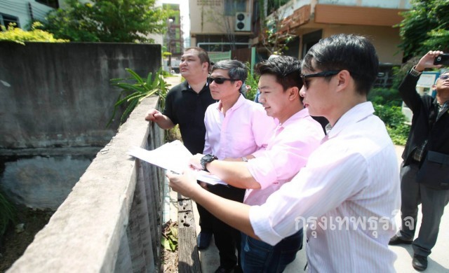 พัทยาทวงคืนที่สาธารณะ ลุยปิดหมายอาคารรุกแนวคลอง