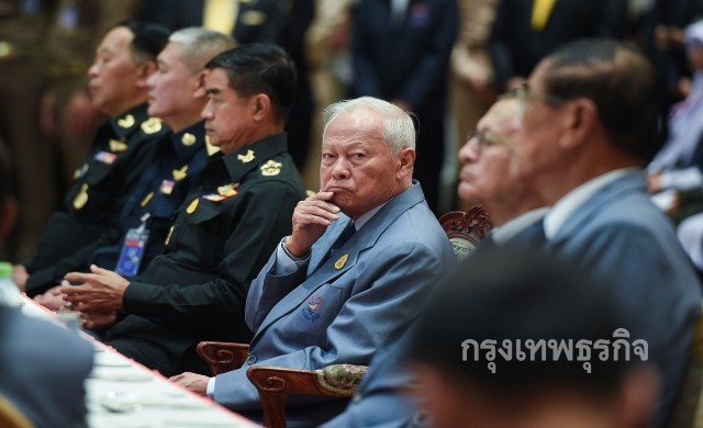 ประธานองคมนตรี ชื่นชม 'ผบ.ทบ.' ร่วมสานใจไทยสู่ใจใต้รุ่น29