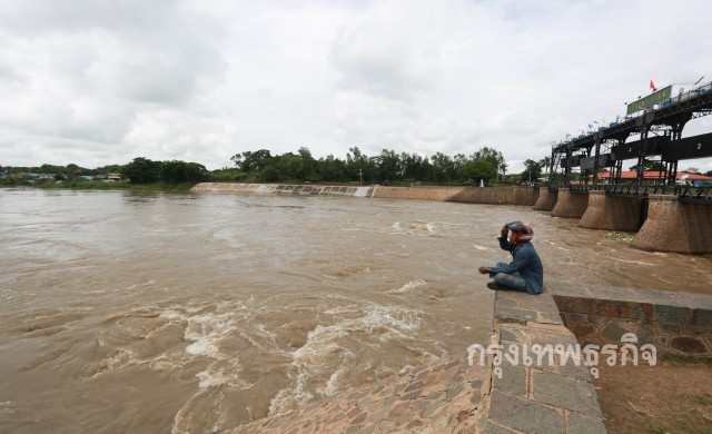 กรมชลฯเผยสถานการณ์น้ำเจ้าพระยาเริ่มคลี่คลาย