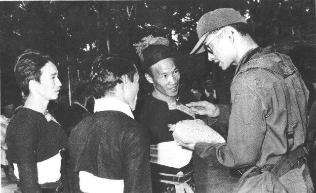 ตามรอยพระบาทยาตรา จาก ‘ฟ้า’ สู่ ‘ดิน’