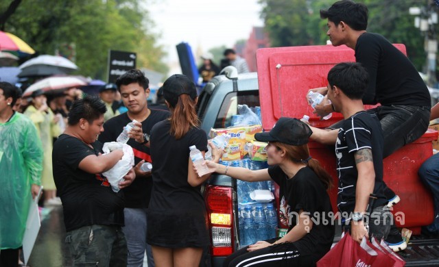 กทม.เชิญผู้ตั้งโรงทาน-แจกอาหารลงทะเบียนล่วงหน้า