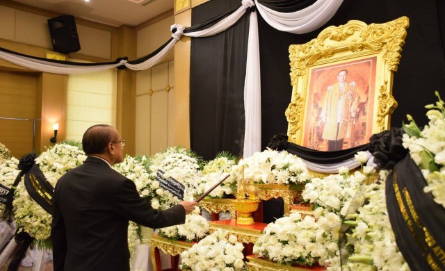 สมเด็จพระสังฆราช 'กัมพูชา' -คนไทย ถวายพระราชกุศล