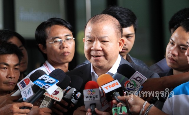'พิชัย' ห่วงเศรษฐกิจปลายปีถอย