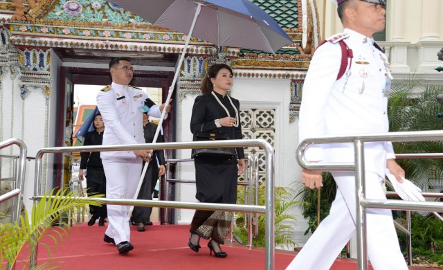 ทูลกระหม่อมฯเสด็จบำเพ็ญพระราชกุศลพระบรมศพ