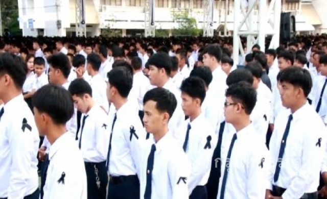 ผู้ว่าโคราชนำเด็กอาชีวะ ปฏิญาณตนทำดีเพื่อพ่อหลวง