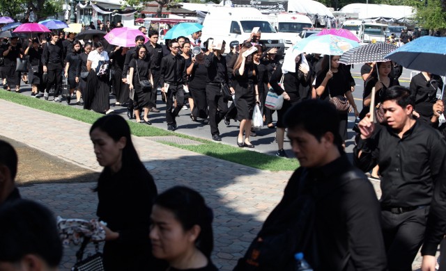 'กอร.รส.'เผยตัวเลข'ปชช.'.สนามหลวงวันที่12พ.ย.