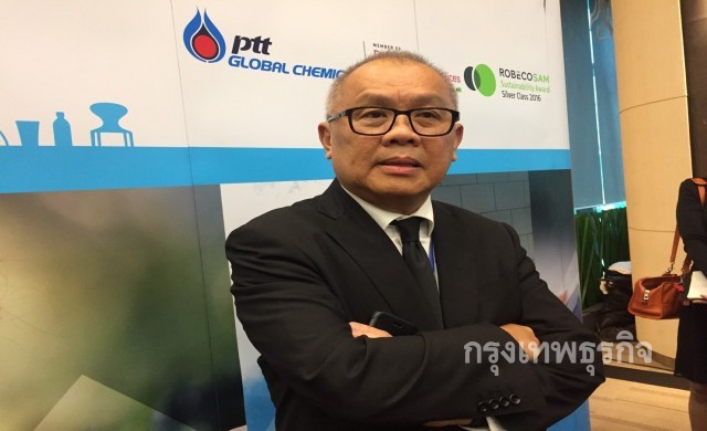 'พีทีทีจีซี' ตั้งเป้ารายได้ปี 2560 โต 25%