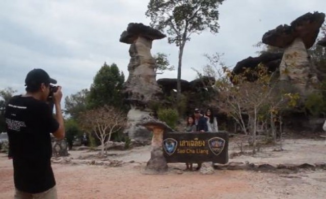 อุบลราชธานี ททท.เผยปีใหม่เงินสะพัด 63 ล้าน 