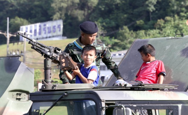 โพลล์เด็กหวังพ่อแม่รักกัน-มีเวลาให้ลูกมากขึ้น